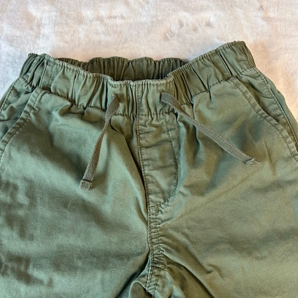 GAP stylish olive